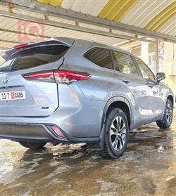 تۆیۆتا هایلاندەر